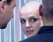 Britney Spears shaved head - skinhead-brit2-jpg